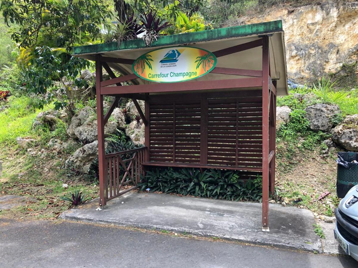Promo ! Charmant Havre De Paix Ventile En Campagne Le Gosier  Exterior foto